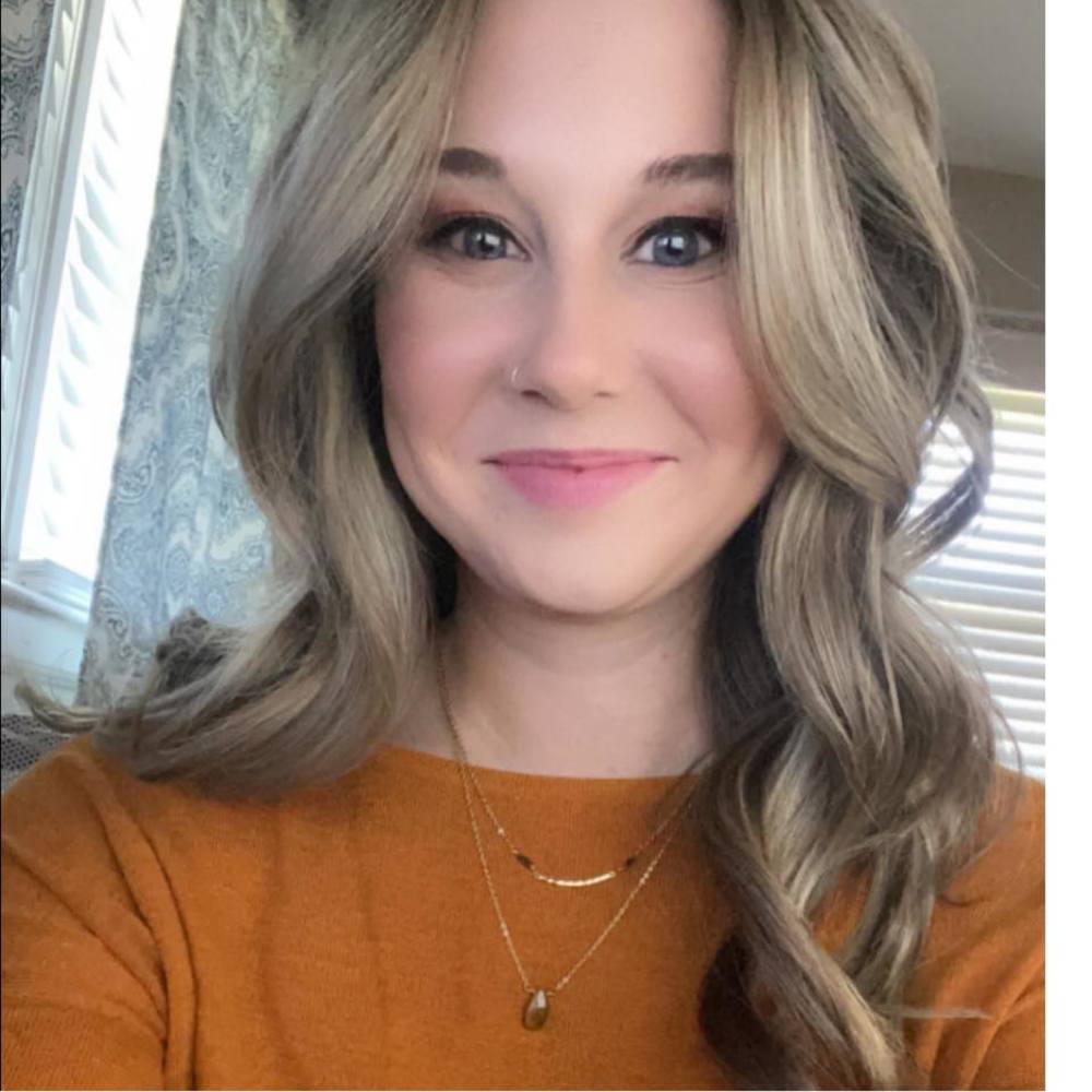 Meet your Posher, Katelynn